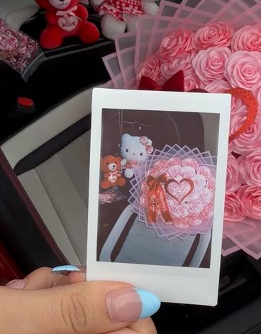 Heart bouquet in pink wrap